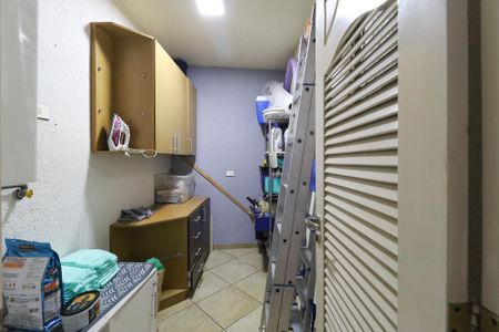 Casa à venda com 288m², 4 quartos e 3 vagasQuarto de Serviço 1