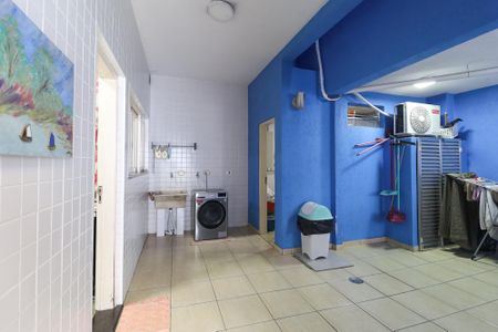 Casa à venda com 288m², 4 quartos e 3 vagasÁrea de Serviço