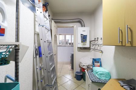 Casa à venda com 288m², 4 quartos e 3 vagasQuarto de Serviço 1