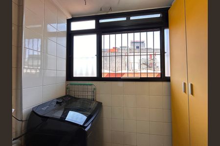 Apartamento à venda com 75m², 3 quartos e 2 vagasÁrea de Serviço