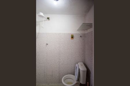 Banheiro de casa para alugar com 1 quarto, 45m² em Campanário, Diadema