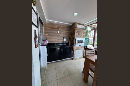 Apartamento à venda com 100m², 2 quartos e 1 vaga Apartamento à venda com 100m², 2 quartos e 1 vagaÁrea externa