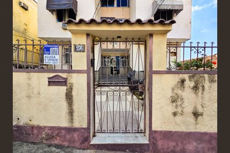 Apartamento à venda com 55m², 2 quartos e sem vaga Apartamento à venda com 55m², 2 quartos e sem vagaFachada