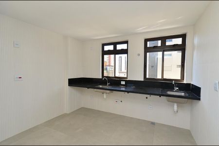 Apartamento à venda com 71m², 2 quartos e 2 vagasCozinha