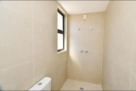 Apartamento à venda com 71m², 2 quartos e 2 vagasBanheiro Social