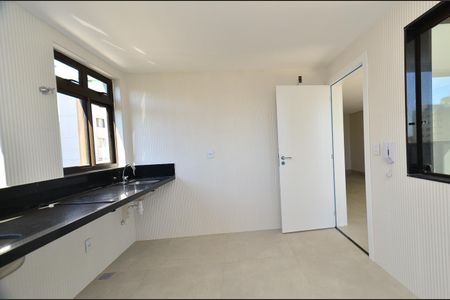 Apartamento à venda com 71m², 2 quartos e 2 vagasCozinha