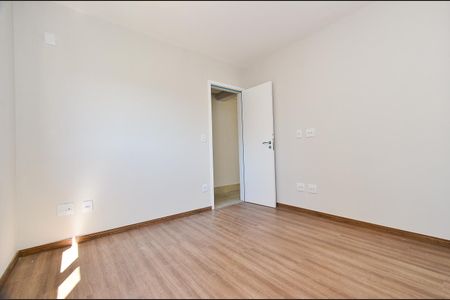 Apartamento à venda com 71m², 2 quartos e 2 vagasQuarto
