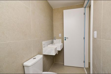 Apartamento à venda com 71m², 2 quartos e 2 vagas Apartamento à venda com 71m², 2 quartos e 2 vagasBanheiro Social