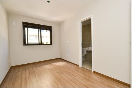 Apartamento à venda com 71m², 2 quartos e 2 vagas Apartamento à venda com 71m², 2 quartos e 2 vagasSuite