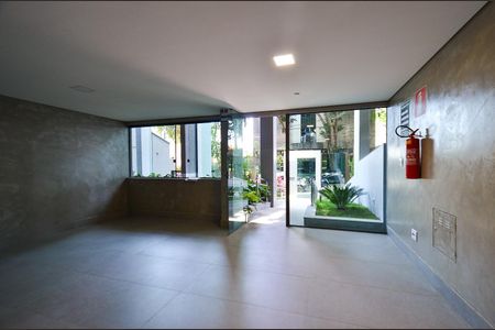 Apartamento à venda com 71m², 2 quartos e 2 vagas Apartamento à venda com 71m², 2 quartos e 2 vagasHall de entrada