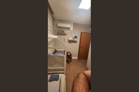 Apartamento à venda com 98m², 2 quartos e 2 vagas Apartamento à venda com 98m², 2 quartos e 2 vagasQuarto