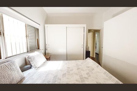 Casa à venda com 273m², 3 quartos e 4 vagasQuarto 3