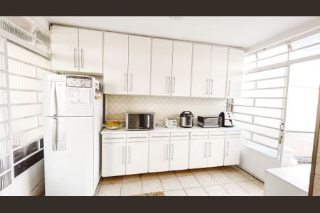 Casa à venda com 273m², 3 quartos e 4 vagasCozinha