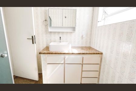 Casa à venda com 273m², 3 quartos e 4 vagasBanheiro