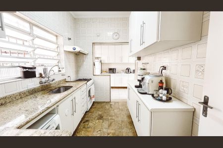 Casa à venda com 273m², 3 quartos e 4 vagasCozinha