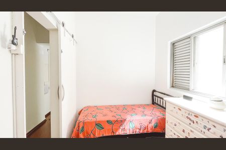 Casa à venda com 273m², 3 quartos e 4 vagasQuarto 2