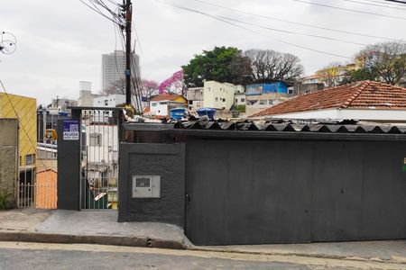 Apartamento para alugar com 70m², 2 quartos e sem vagaFachada + placa