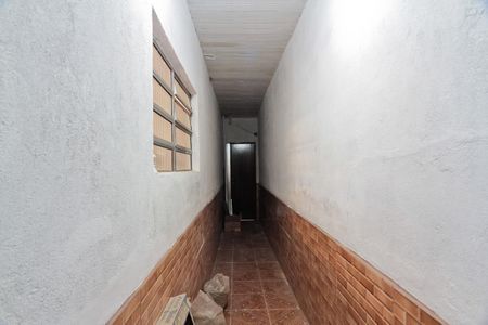 Corredor de apartamento para alugar com 2 quartos, 70m² em Vila Comercial, São Paulo