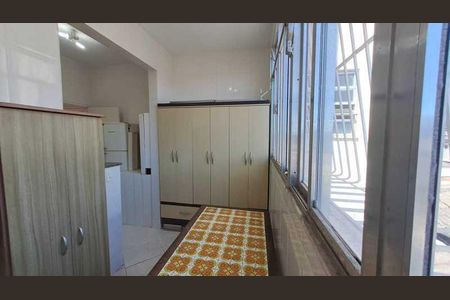 Apartamento à venda com 42m², 1 quarto e 1 vaga