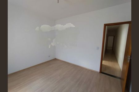 Casa à venda com 300m², 3 quartos e 5 vagas