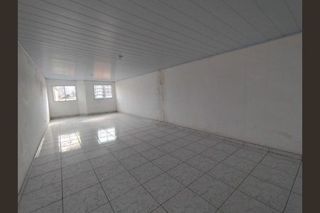 Casa à venda com 3 quartos, 300m² em Vila Granada, São Paulo