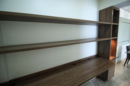 Apartamento à venda com 117m², 2 quartos e 3 vagasEscritório