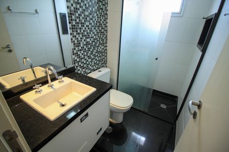 Apartamento à venda com 117m², 2 quartos e 3 vagasBanheiro 