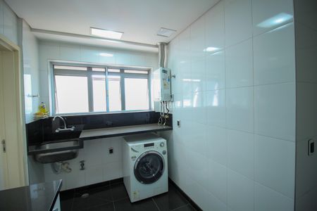 Apartamento à venda com 117m², 2 quartos e 3 vagasÁrea de Serviço