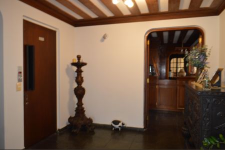 Apartamento à venda com 468m², 4 quartos e 8 vagasElevador de acesso