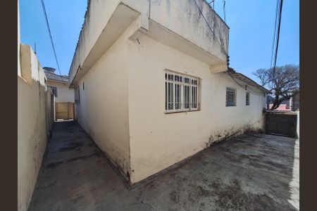 Casa à venda com 945m², 4 quartos e 2 vagasQuintal casas