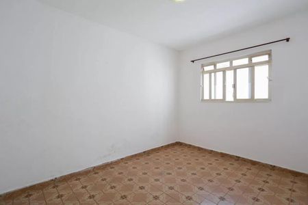 Casa à venda com 945m², 4 quartos e 2 vagasQuarto 4