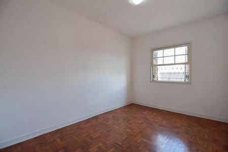 Casa à venda com 945m², 4 quartos e 2 vagasQuarto 3