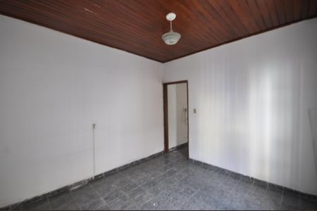 Casa à venda com 60m², 1 quarto e sem vagaQuarto