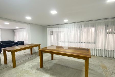 Apartamento à venda com 100m², 3 quartos e 1 vagaÁrea comum - Salão de festas