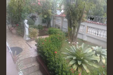 Casa à venda com 290m², 5 quartos e 2 vagas