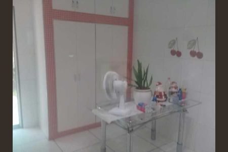 Casa à venda com 290m², 5 quartos e 2 vagas