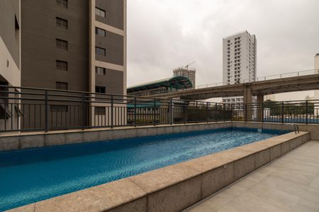 Apartamento à venda com 30m², 1 quarto e sem vaga Apartamento à venda com 30m², 1 quarto e sem vagaÁrea comum - Piscina