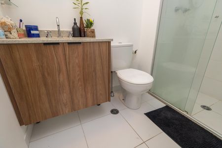 Apartamento à venda com 30m², 1 quarto e sem vaga Apartamento à venda com 30m², 1 quarto e sem vagaBanheiro da Suíte