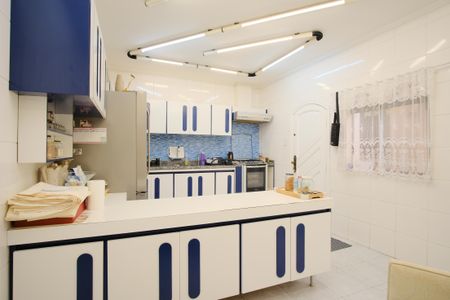 Casa à venda com 140m², 2 quartos e 2 vagasCozinha