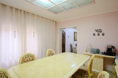 Casa à venda com 140m², 2 quartos e 2 vagasSala de Jantar