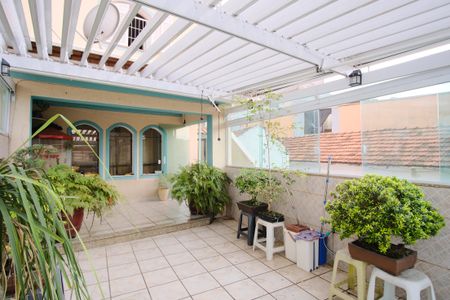 Casa à venda com 140m², 2 quartos e 2 vagasVaranda