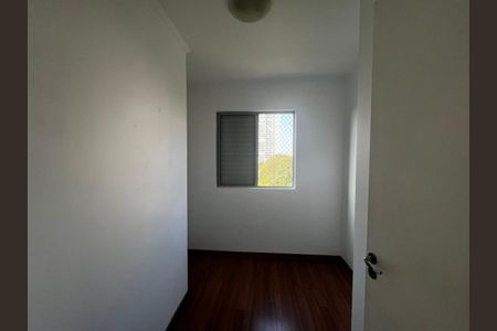 Foto 09 de apartamento à venda com 3 quartos, 70m² em Jardim Londrina, São Paulo