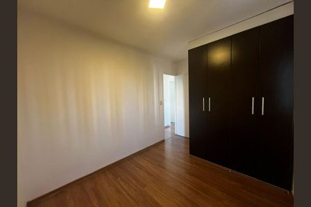 Foto 12 de apartamento à venda com 3 quartos, 70m² em Jardim Londrina, São Paulo