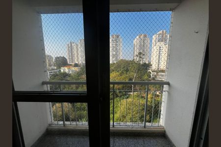 Apartamento à venda com 70m², 3 quartos e 2 vagasFoto 02