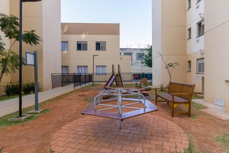 Apartamento para alugar com 41m², 2 quartos e sem vagaÁrea comum - Playground