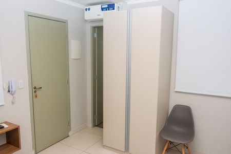 Studio de kitnet/studio para alugar com 1 quarto, 15m² em Jardim São Luís, São Paulo