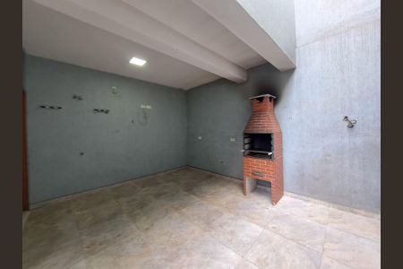 Casa à venda com 200m², 4 quartos e 2 vagas Casa à venda com 200m², 4 quartos e 2 vagasÁrea Externa