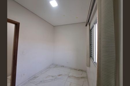Casa à venda com 200m², 4 quartos e 2 vagas Casa à venda com 200m², 4 quartos e 2 vagasQuarto 3