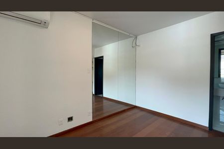 Apartamento à venda com 88m², 2 quartos e 2 vagasSuite