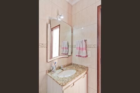 Casa à venda com 180m², 3 quartos e 3 vagasBanheiro da Suíte